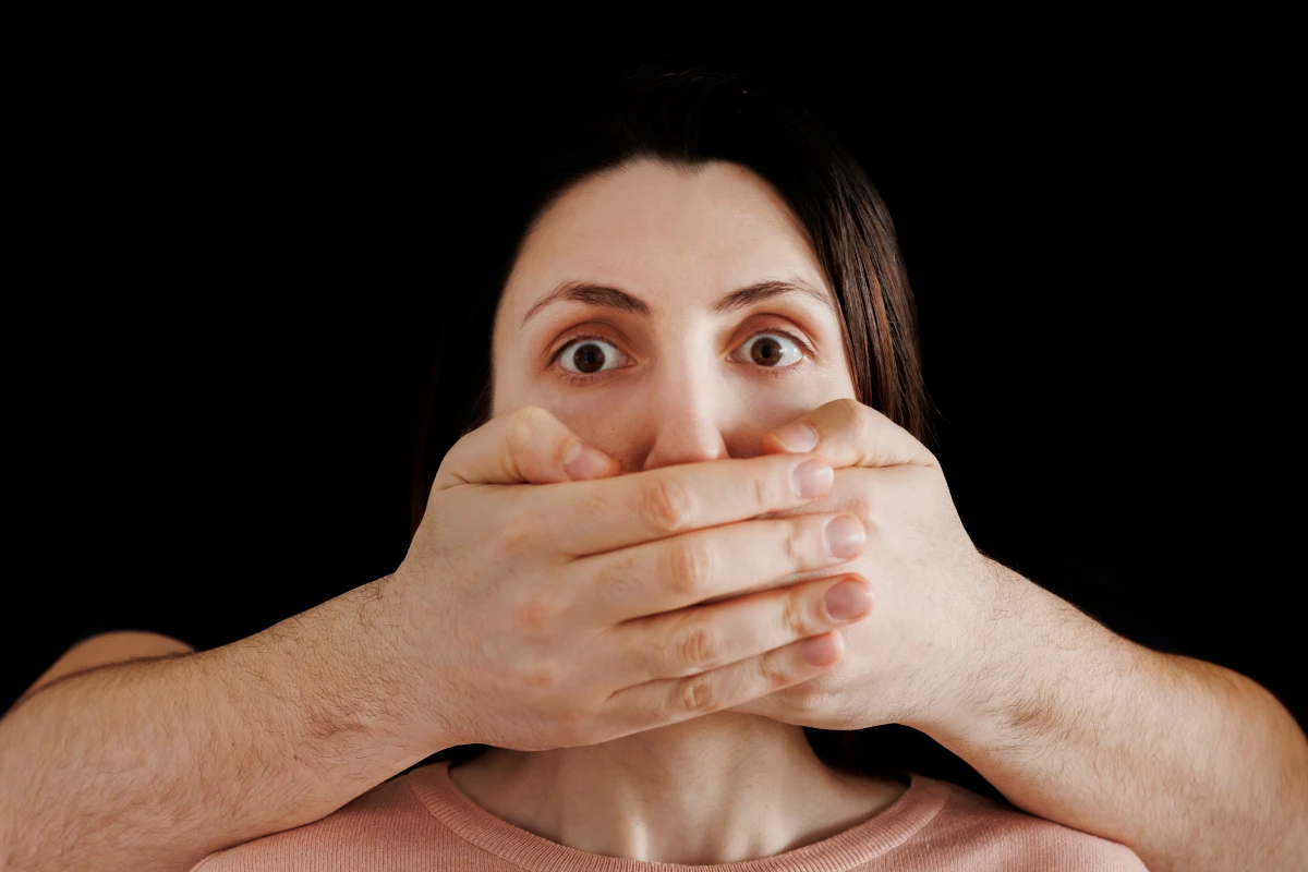 L'IA, nouvelle menace pour la liberté d'expression ?